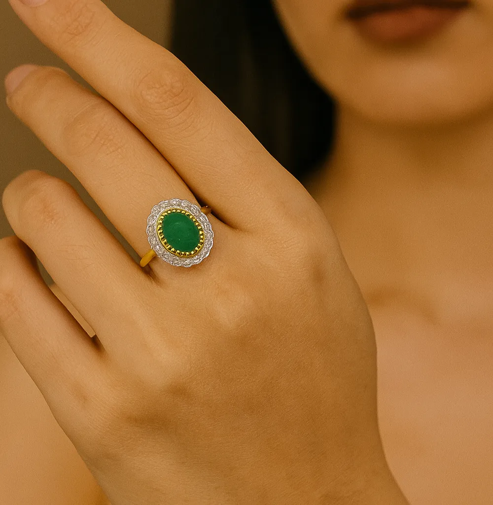 Oval Emerald Ring