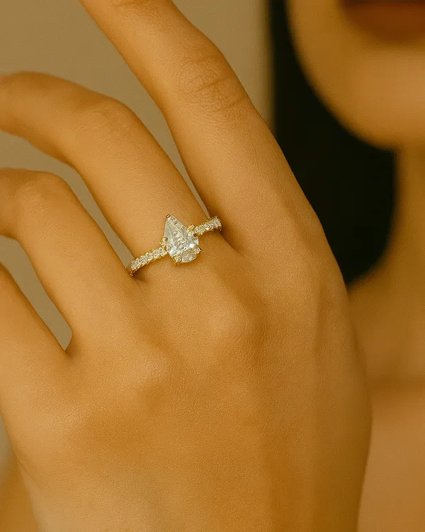 Pear Diamond Ring
